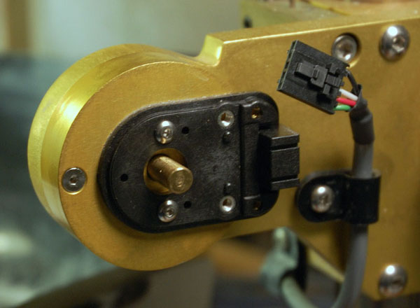 Omni-E Faceting Machine Head - Digital Encoder Disassembly and Removal Omni-E Faceting Machine Head - Digital Encoder Disassembly and Removal