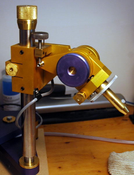 Omni Faceting Head Angle Lock Side view